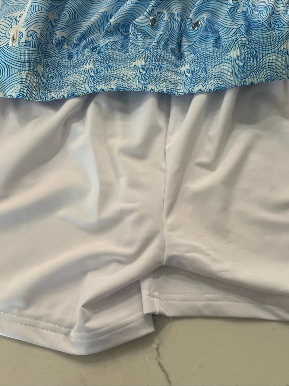 Tucann Blue Wave-Print Swim Trunks M NEW